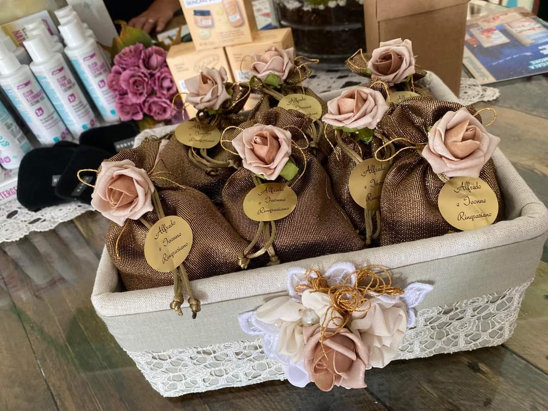 Le Bomboniere e le Ceste Regalo